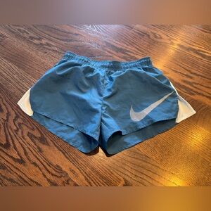 Nike Women's Drifit Athletic Shorts in Blue and White lined